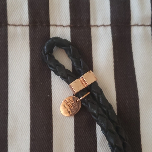 SOLD OUT - Picture 3 of 4